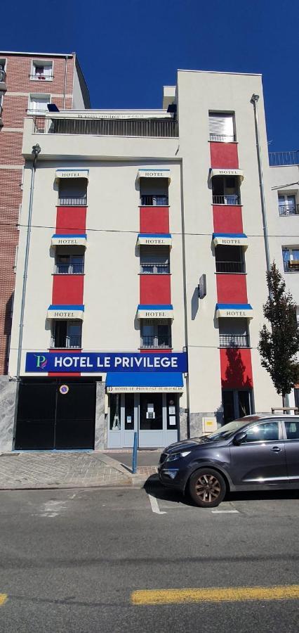 Hotel Le Privilege La Courneuve Exterior foto